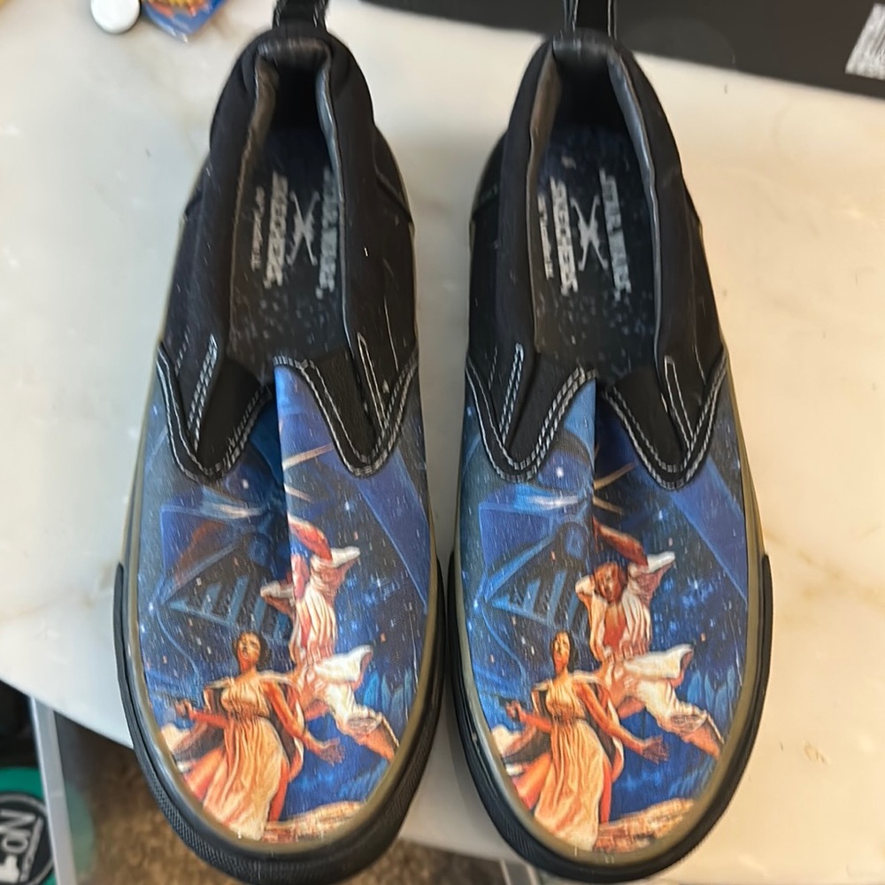 Kids Shoes with Angelic Design - Black and Blue